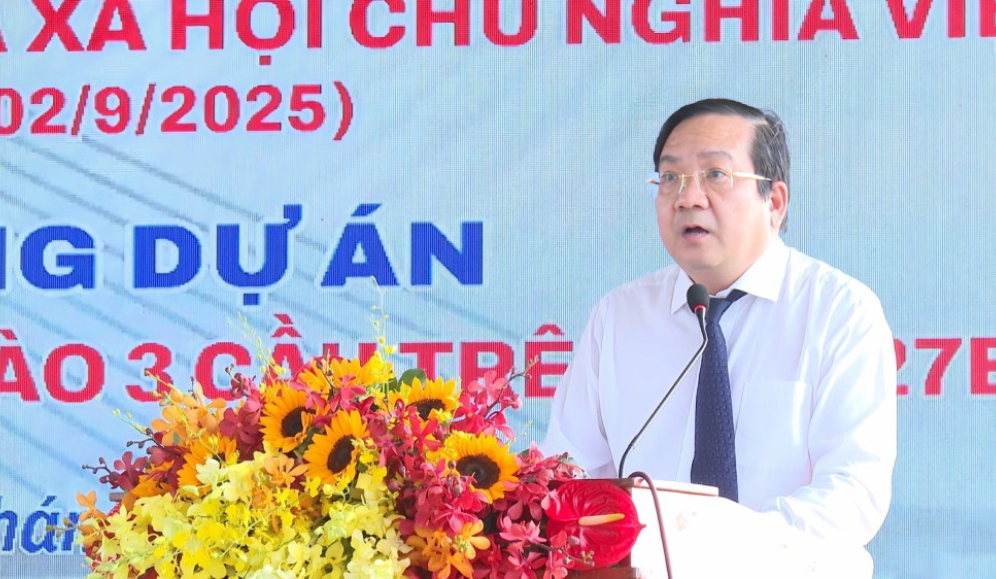 Ủy viên Ban Thường vụ Tỉnh ủy, Phó Chủ tịch UBND tỉnh Nguyễn Minh Lâm phát biểu tại lễ khởi công